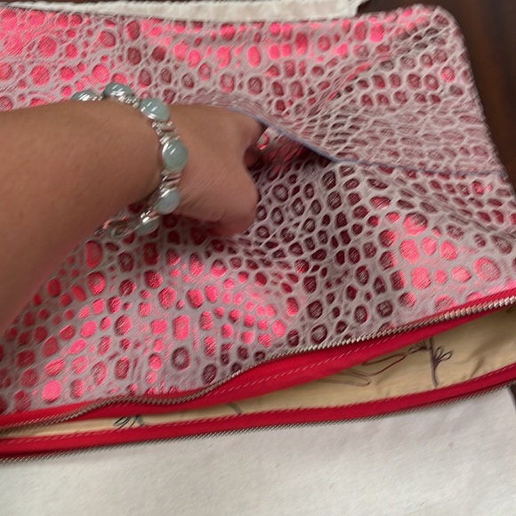 Handcrafted leather Case - ideal for your laptop 🪷 - Picture 2 of 8